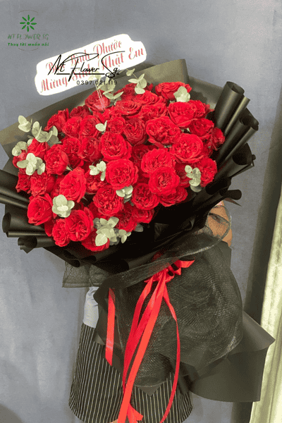 Bó Hoa Hồng Đỏ Ecuador